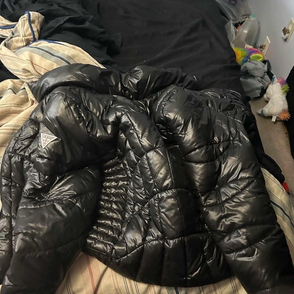 Guess puffer jacket